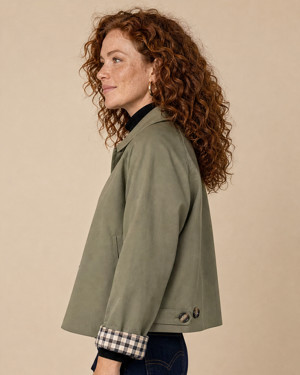 Bandalini Olivia women's cropped shacket jacket in neutral fabric, stylish and versatile outerwear for casual wear.