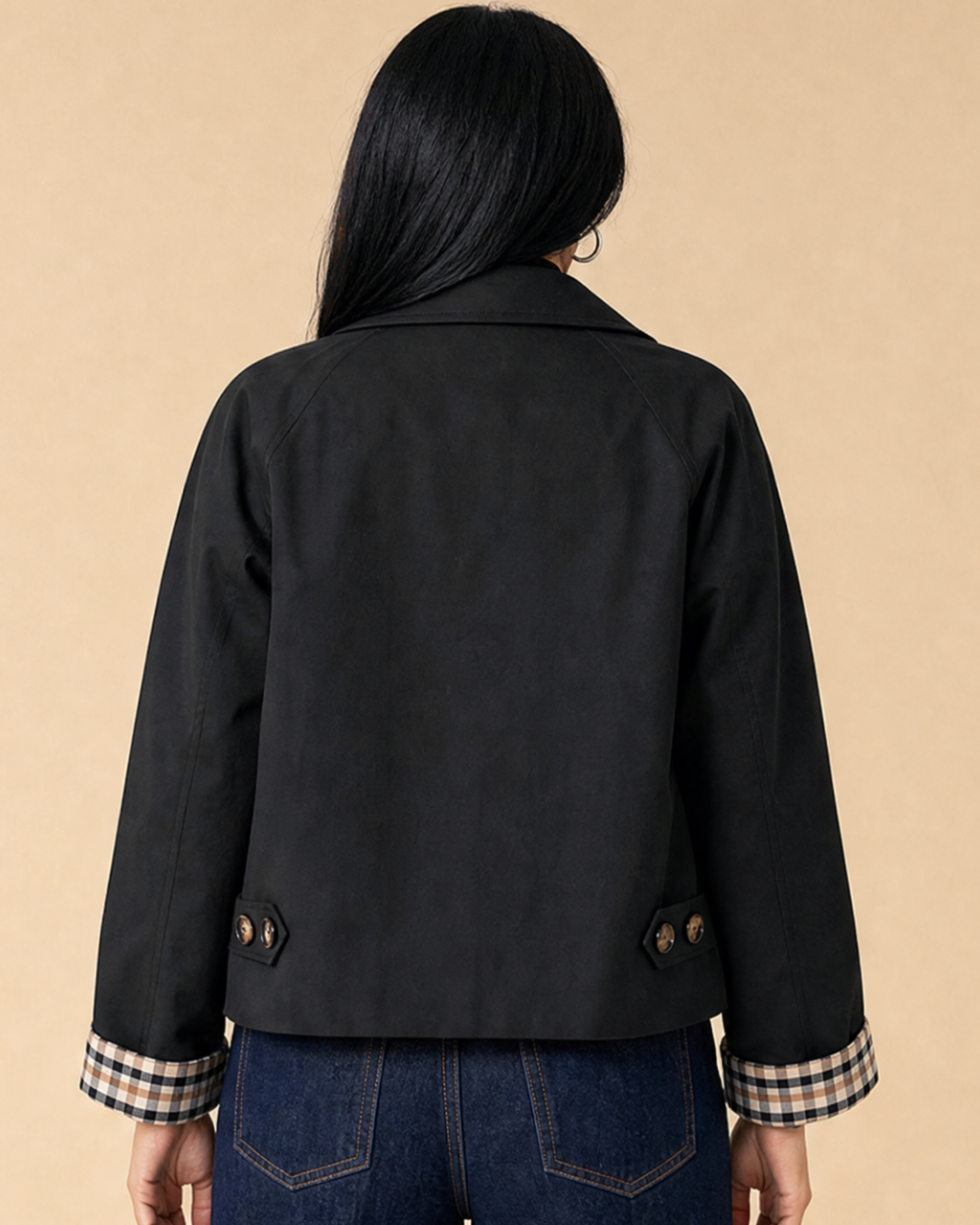 Bandalini Olivia women's cropped shacket jacket in neutral fabric, featuring a collar and button closure.
